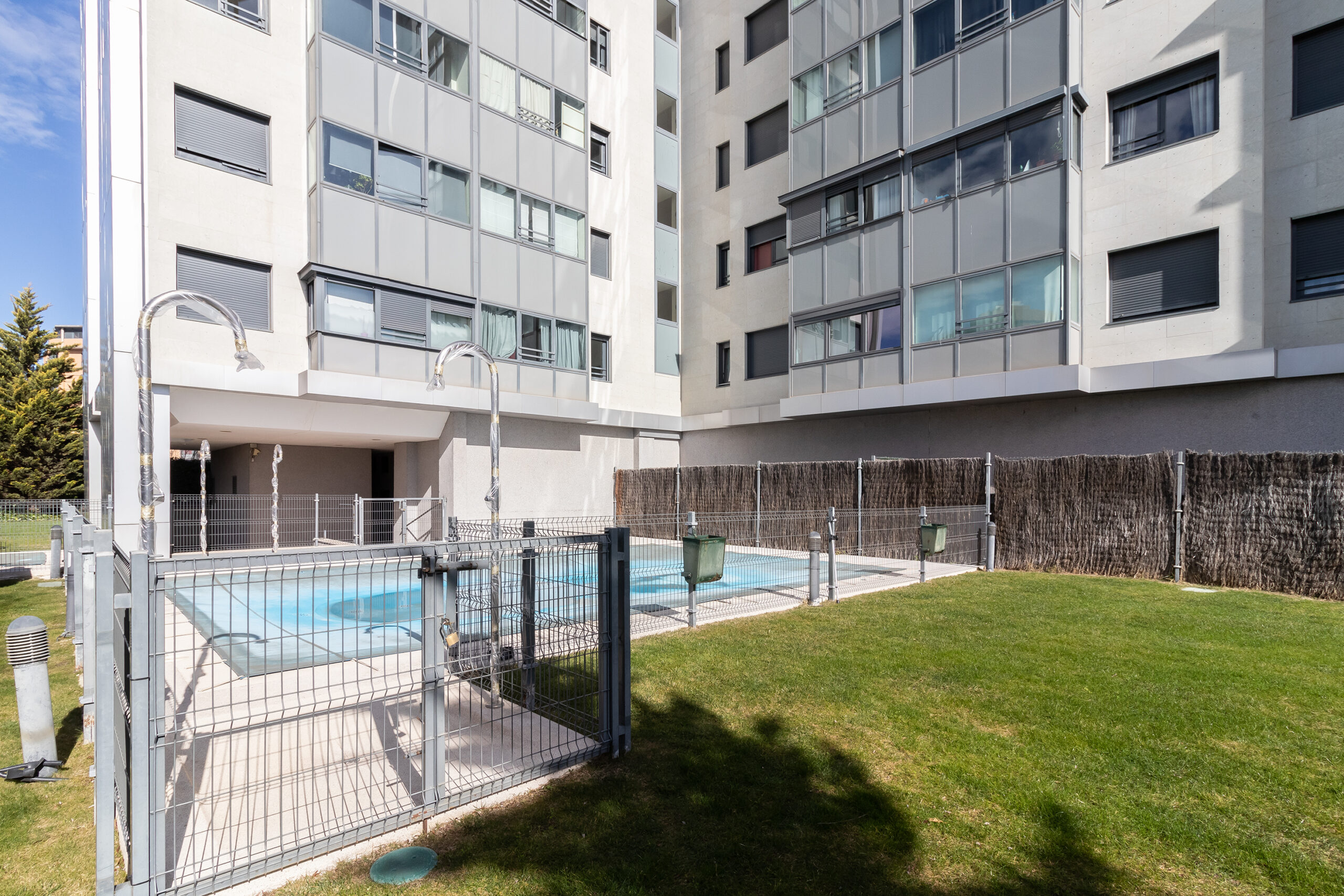 Piscina comunitaria